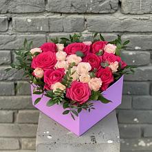 Цветочная композиция из Розы в коробке в Правдинске Нижегородской области