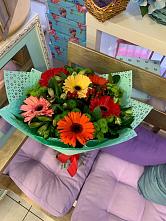 Букет цветов из:  Герберы, Хризантемы и Альстромерии #REPLACE_PRED# Правдинске Нижегородской области