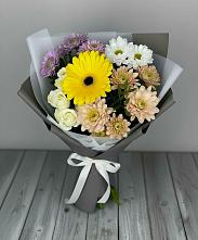 Букет цветов из:  Розы, Герберы и Хризантемы в Правдинске Нижегородской области