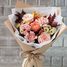Букет цветов из:  Гвоздики, Хризантемы и Розы в Правдинске Нижегородской области