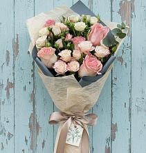 Букет цветов из:  Розы в Правдинске Нижегородской области