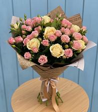 Букет цветов из:  Розы в Правдинске Нижегородской области