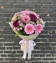 Букет цветов из:  Герберы и Хризантемы в Правдинске Нижегородской области
