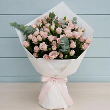 Букет цветов из:  Розы в Правдинске Нижегородской области