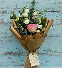 Букет цветов из:  Розы и Лизиантусы #REPLACE_PRED# Правдинске Нижегородской области