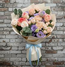 Букет цветов из:  Розы, Лизиантусы и Гвоздики #REPLACE_PRED# Правдинске Нижегородской области